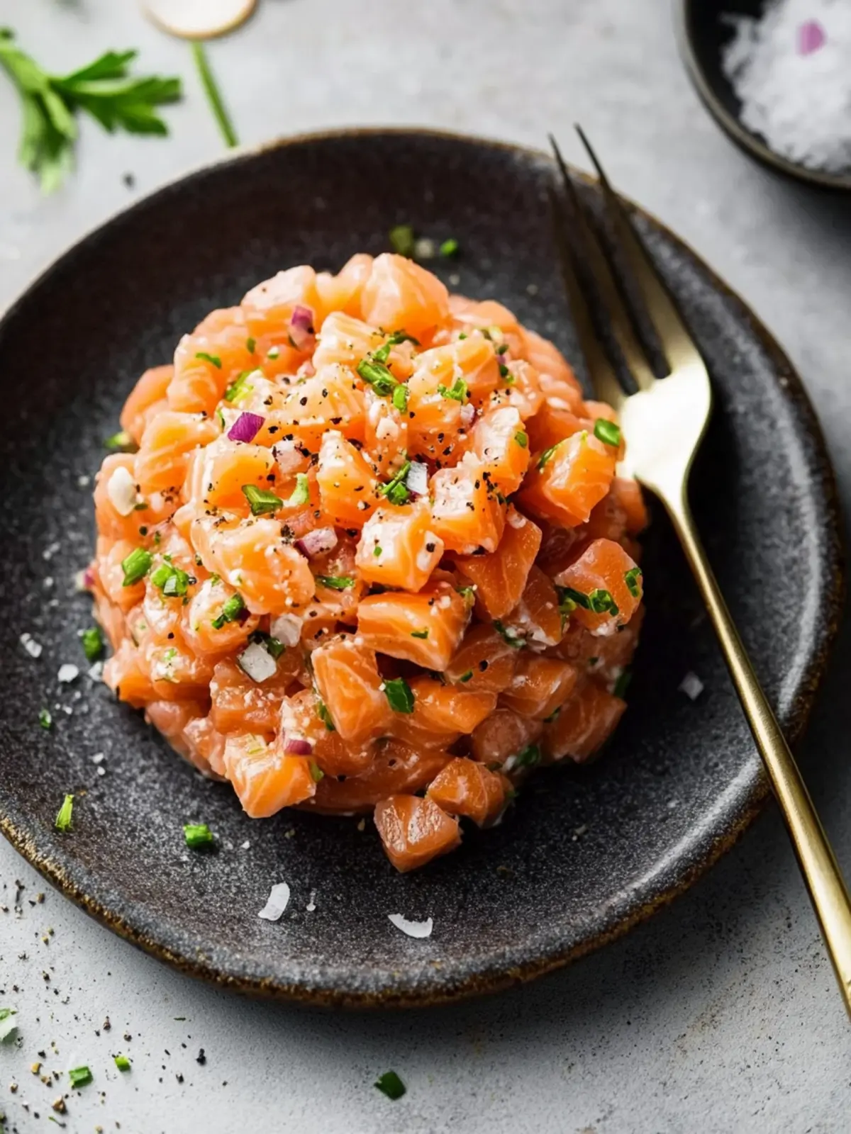 Delicious Salmon Tartare in 25 Minutes: Fresh and Easy! 3 Salmon Tartare